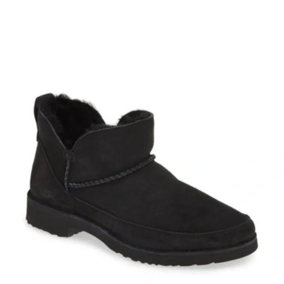 Ugg melrose hot sale genuine shearling bootie